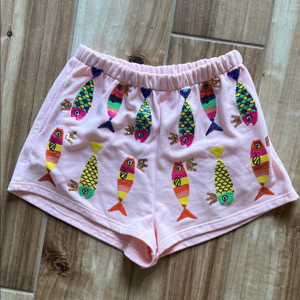Rare! NWT QUEEN OF SPARKLES Pink Fish Shorts
